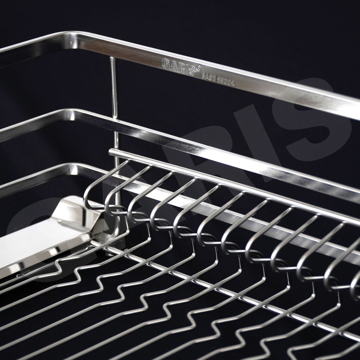 Kệ bát đĩa đa năng GARIS Inox 304 GD04E cánh mở