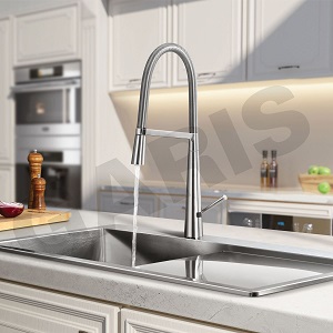 Vòi rửa chén nóng lạnh uốn dẻo GARIS MF03P