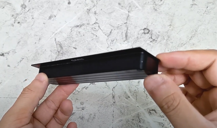 Tay nắm âm cạnh vuông màu đen GARIS GH80