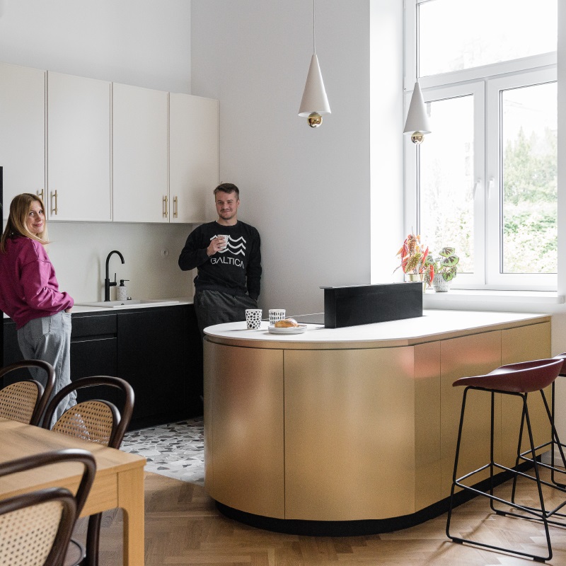 Máy hút mùi âm bàn đảo Malloca Downdraft K-900BM