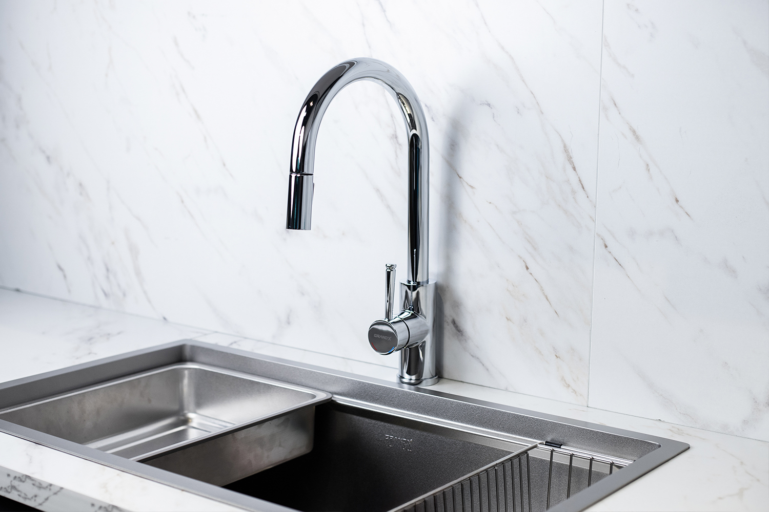 Vòi rút nóng lạnh Grand X GXF05 Dual Spray