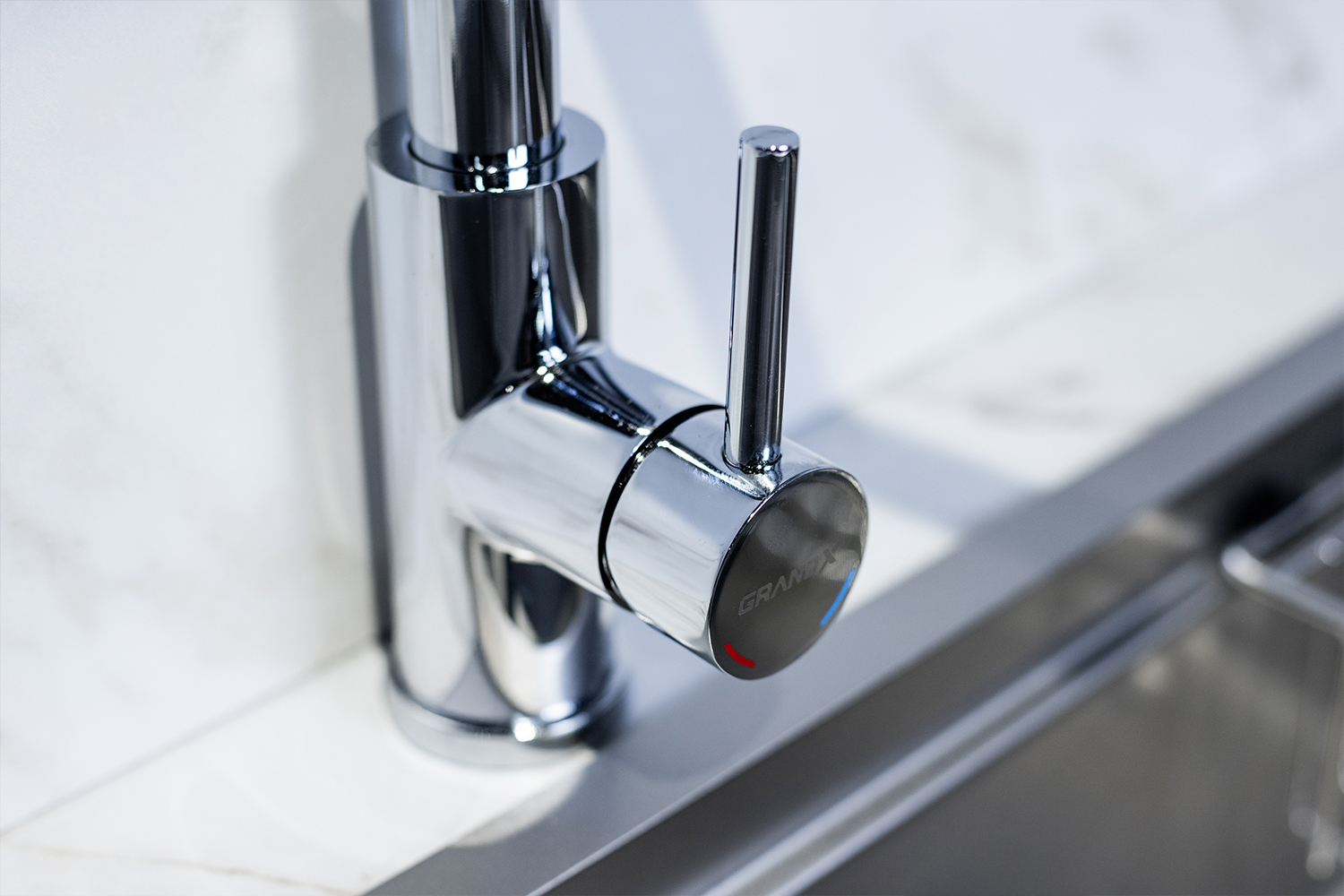 Vòi rút nóng lạnh Grand X GXF02 Dual Spray