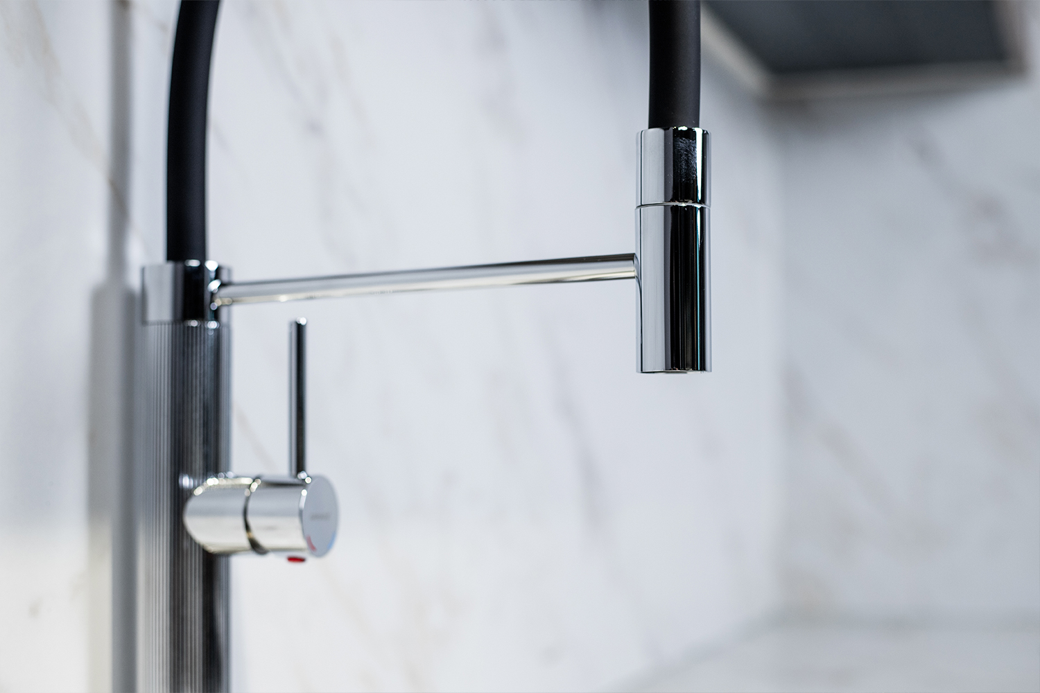 Vòi rửa chén uốn dẻo nóng lạnh Grand X GXF01 Dual Spray