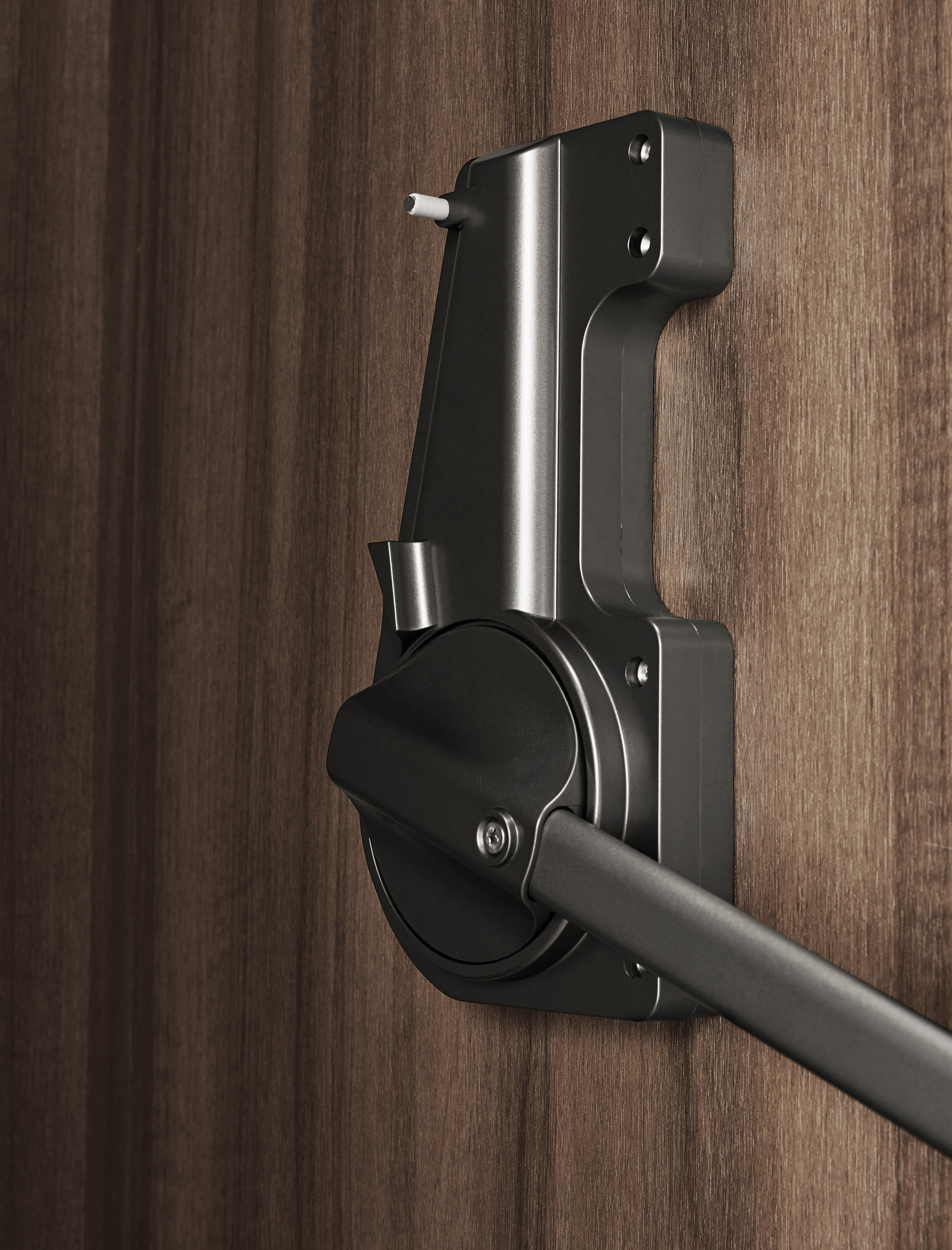 Kệ treo quần áo nâng hạ di động EUROGOLD EAB11080