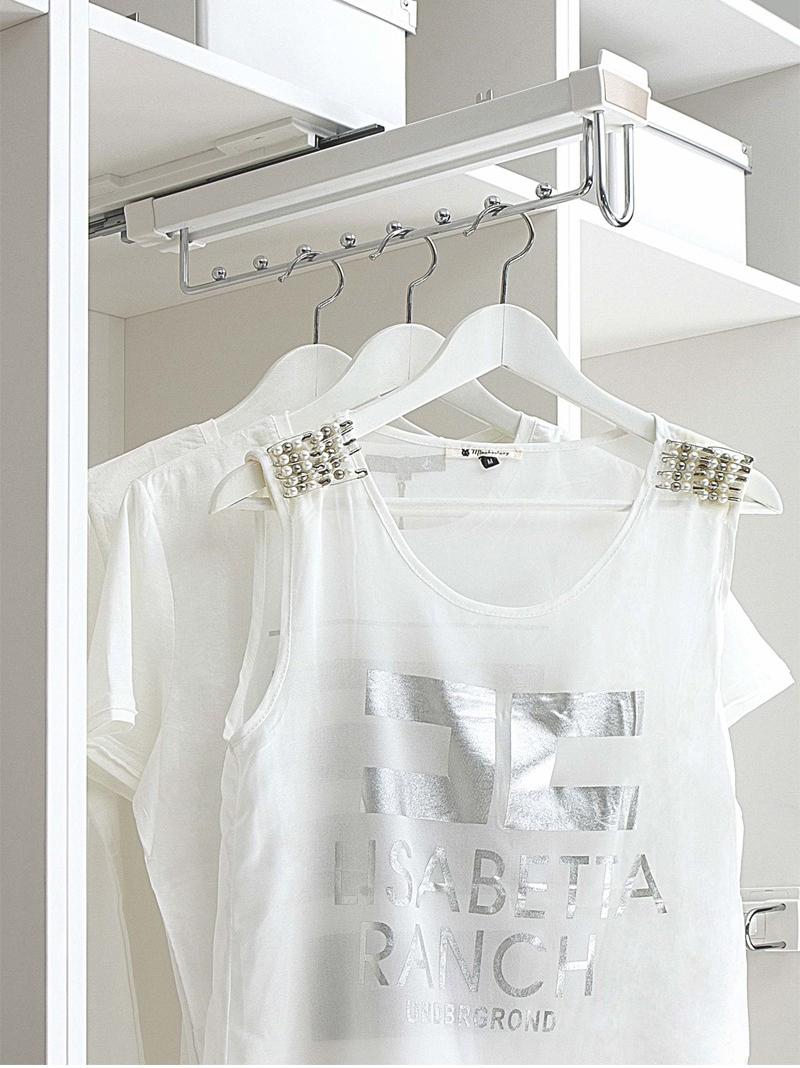 Móc quần áo treo đỉnh EUROGOLD EVA300