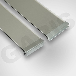 Ốp chân tủ bếp chất liệu nhôm Garis GA5