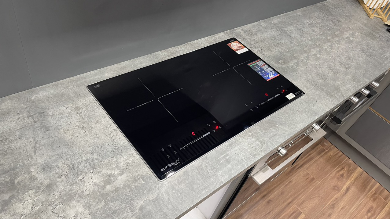 Bếp từ Eurosun EU-T706Pro