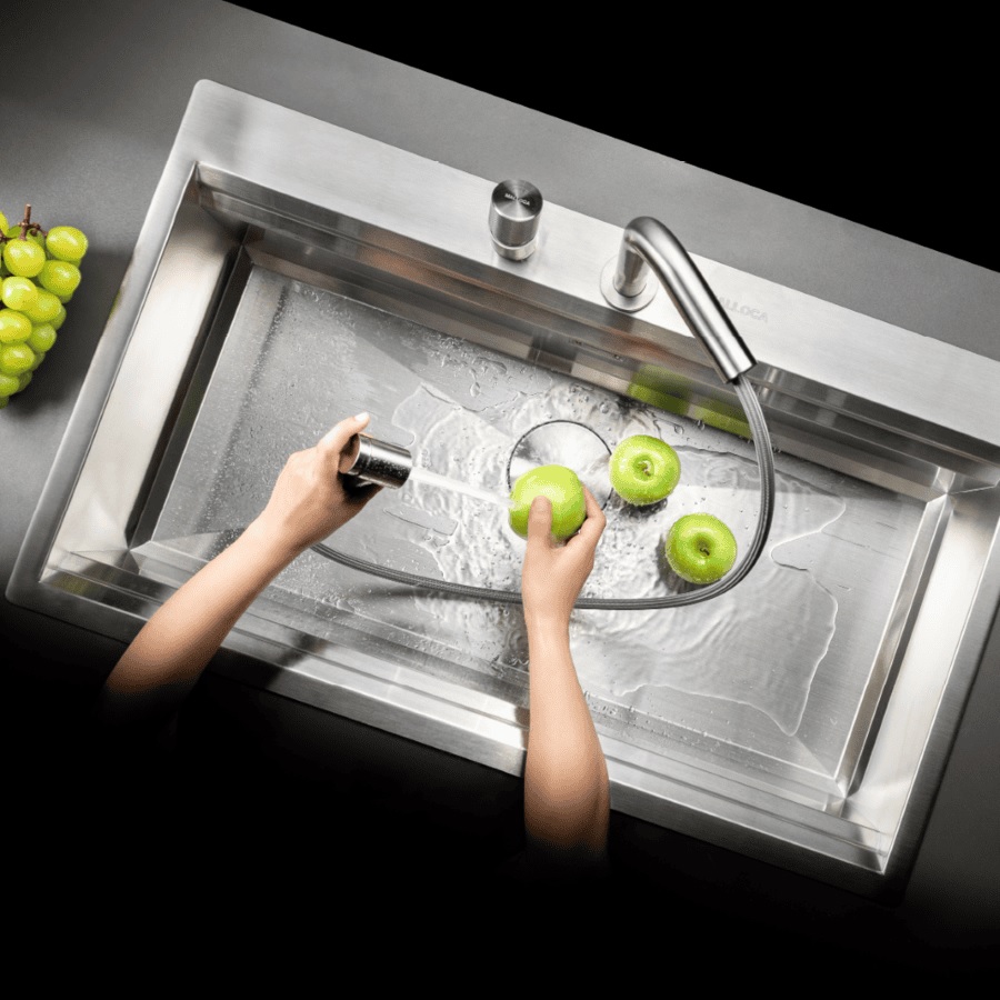 Vòi rửa chén nóng lạnh dây rút Inox 304 Malloca LUXSTEEL K068PO